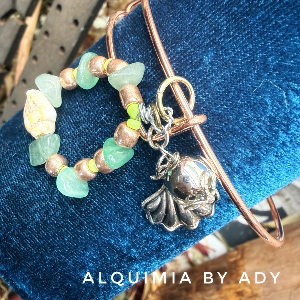 Statement rose gold aventurine beaded pendant bracelet